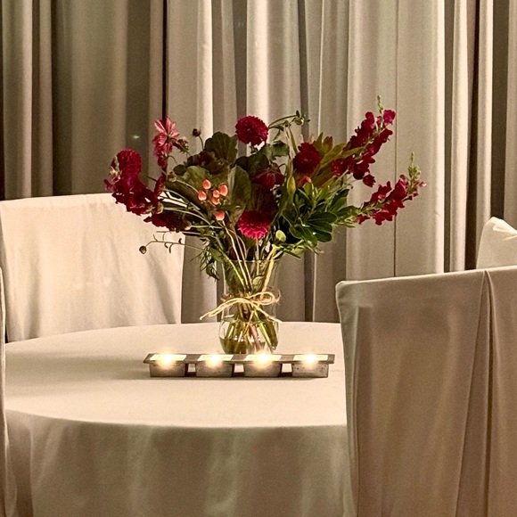 Meet your Posher, Denise - Picture 1 of 1